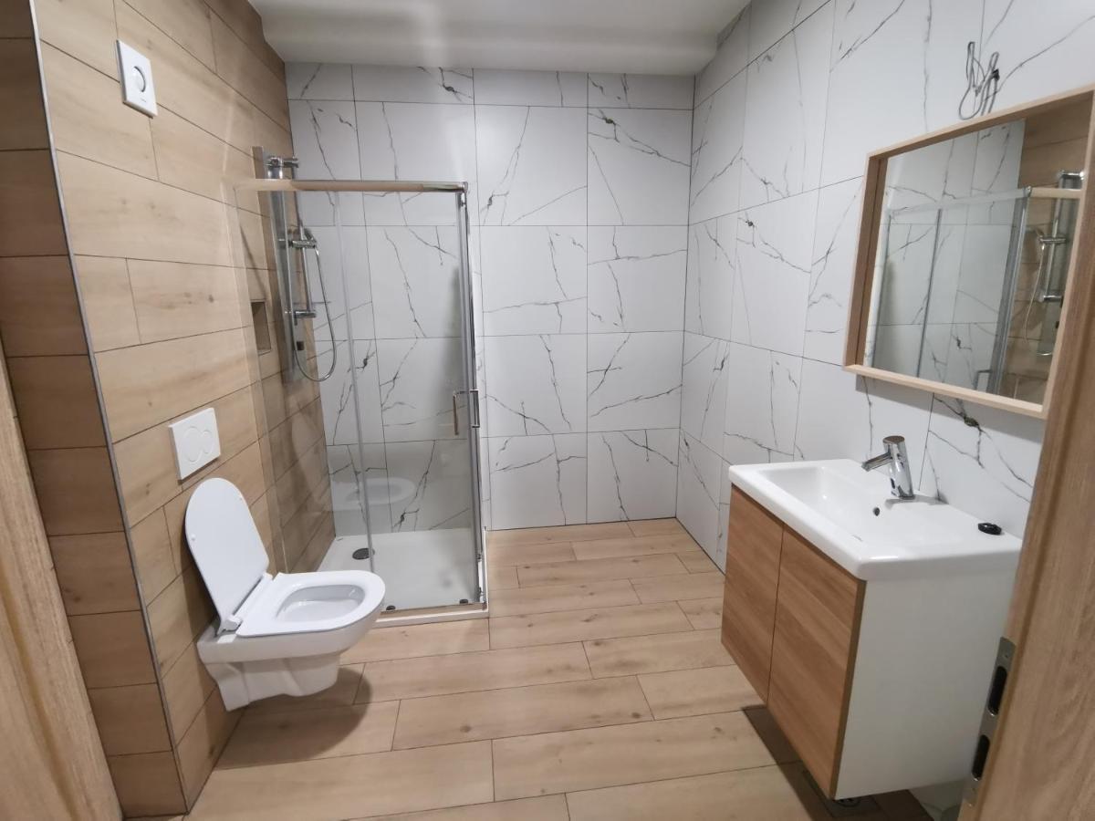 Pubyland Rooms & Apartments Rogatec 外观 照片