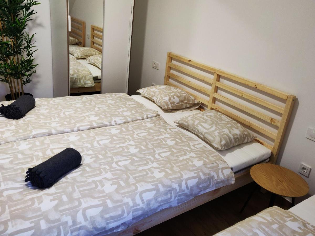 Pubyland Rooms & Apartments Rogatec 外观 照片