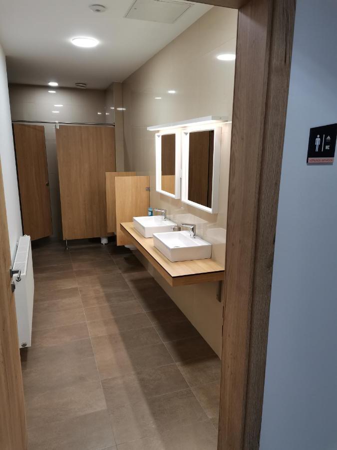 Pubyland Rooms & Apartments Rogatec 外观 照片
